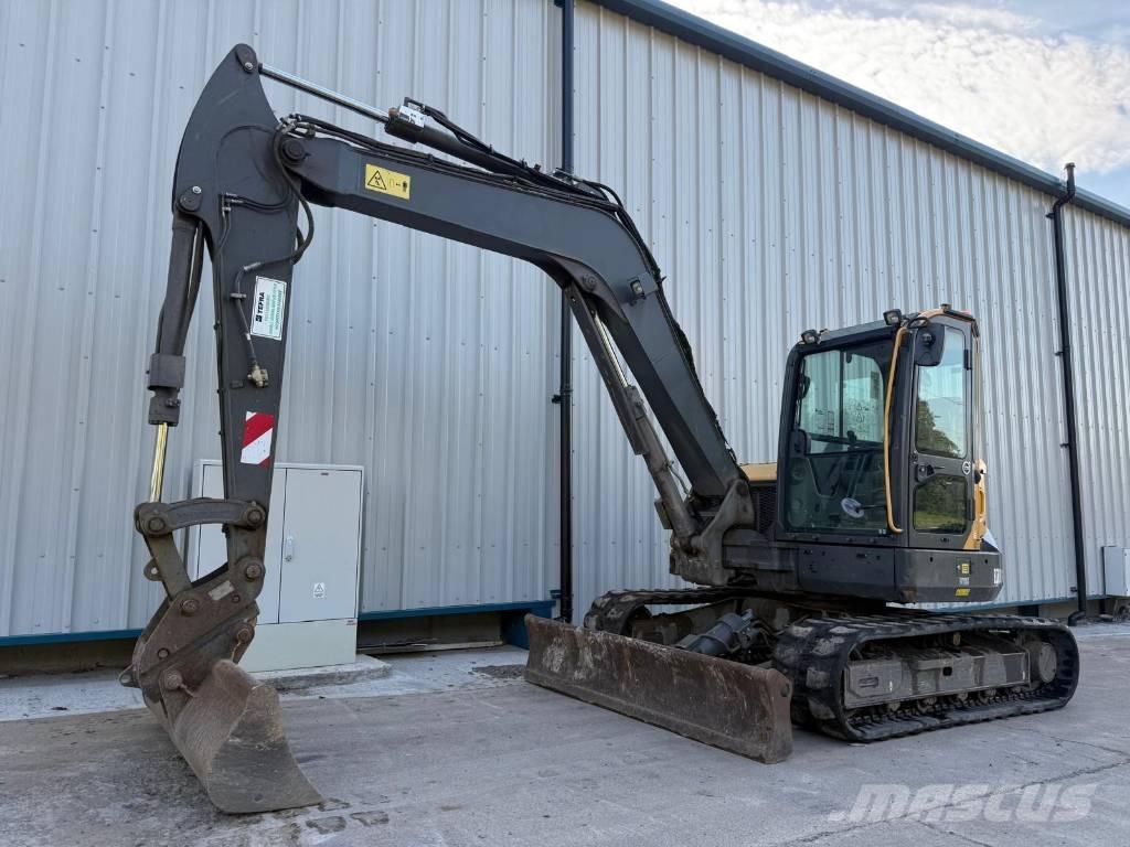 Volvo ECR 88 D 中型油圧ショベル 7ｔ-12ｔ（ユンボ・パワーショベル・バックホー）