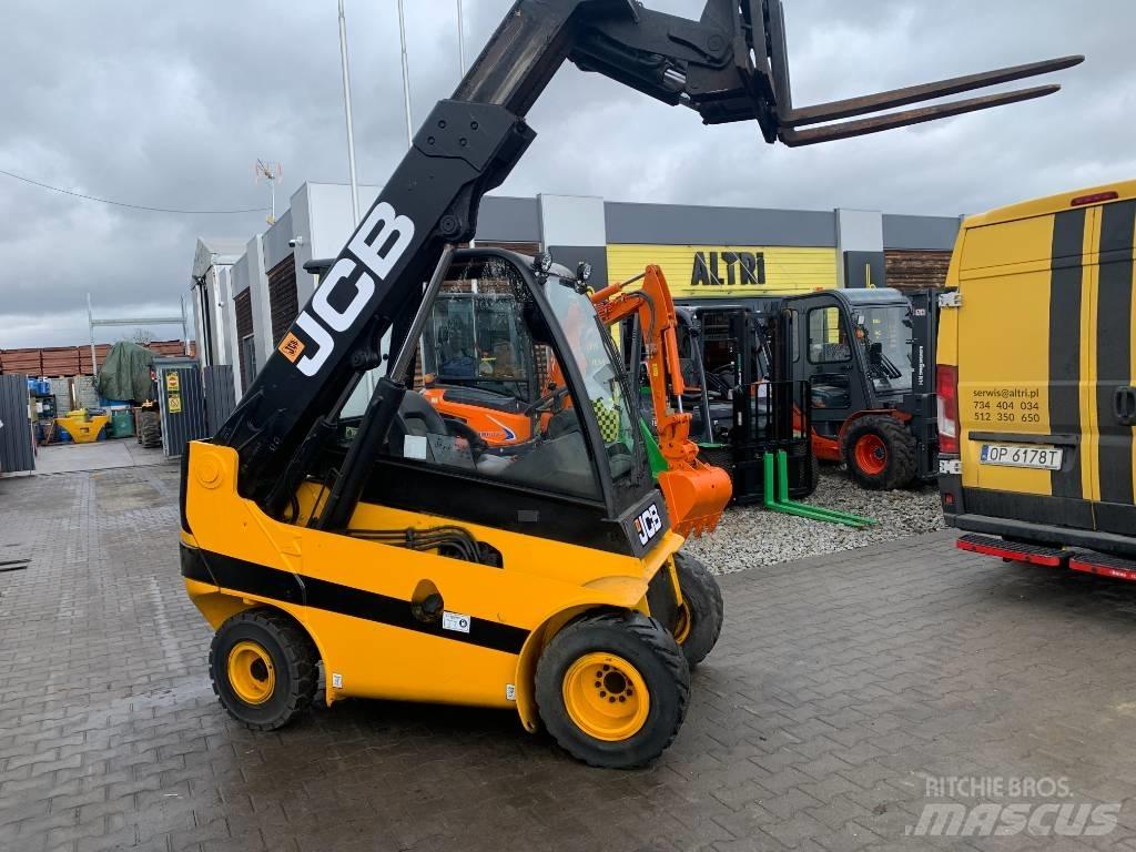 JCB TLT 30 D テレスコーピックハンドラー