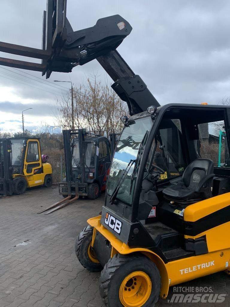 JCB TLT 30 D テレスコーピックハンドラー