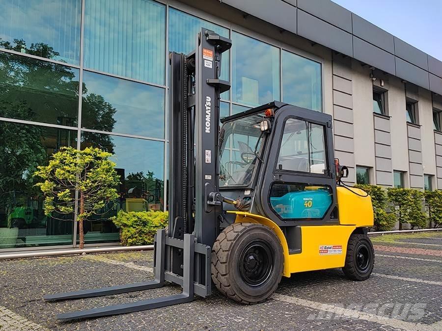 Komatsu FG40T-7 LPGフォークリフト