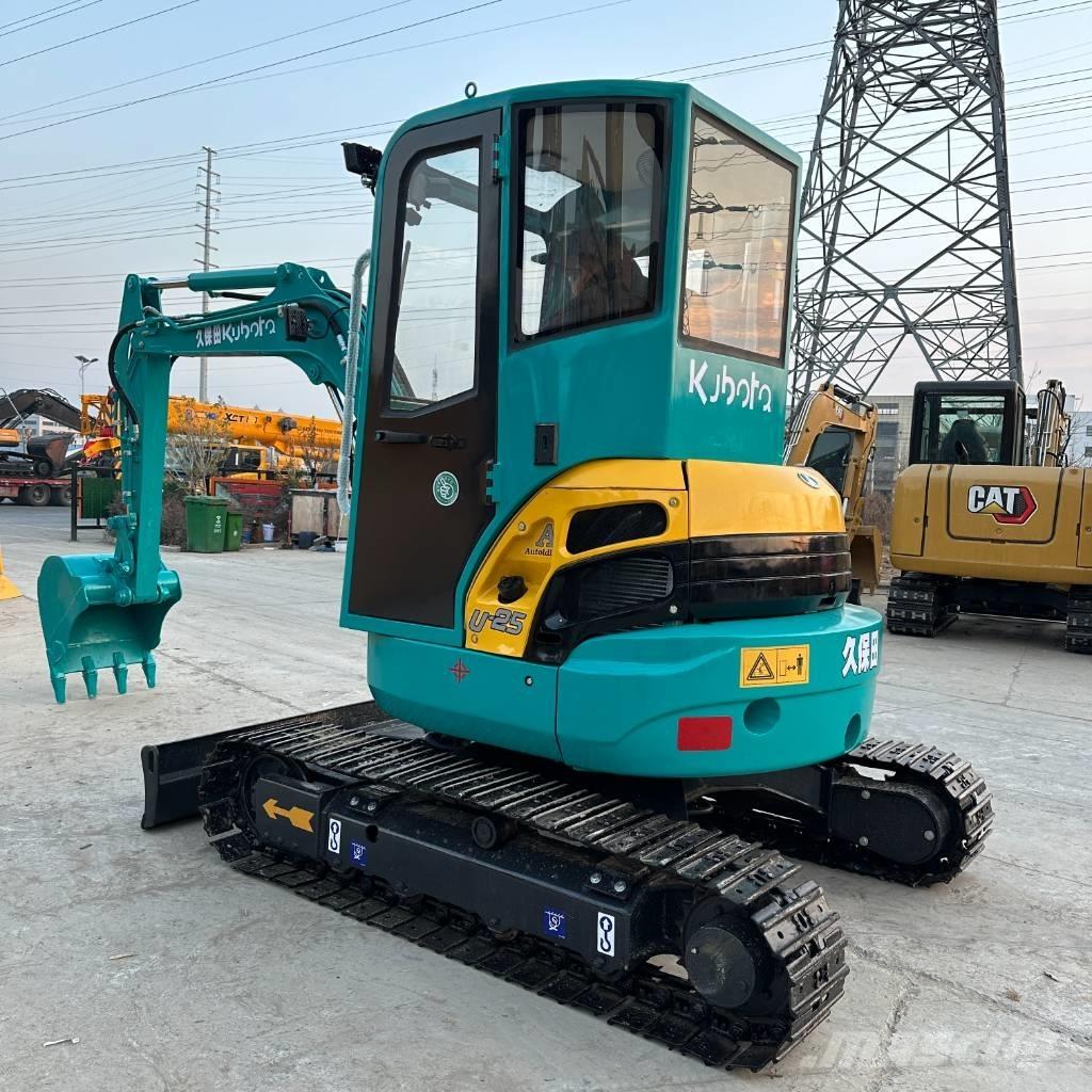 Kubota U 25 ミニ油圧ショベル 7t以下（ミニユンボ・ミニディガー）