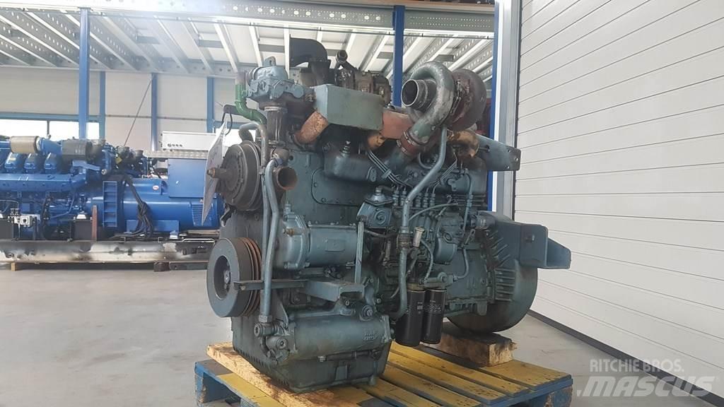 DAF DKS1160 USED エンジン