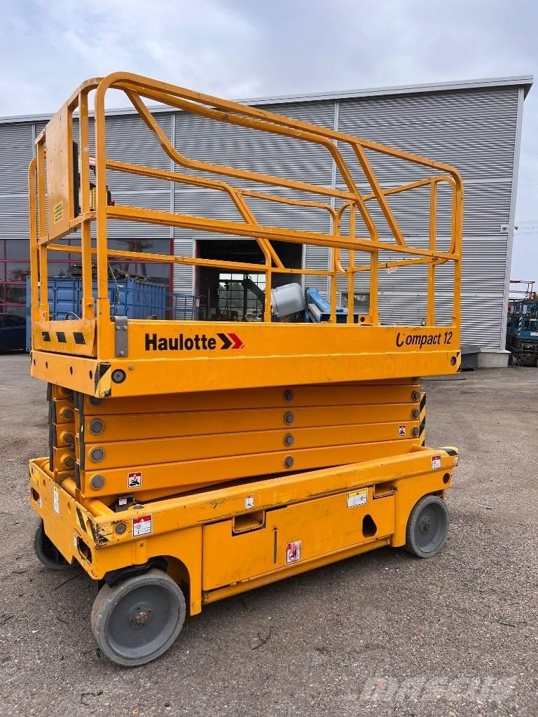 Haulotte Compact 12 シザースリフト
