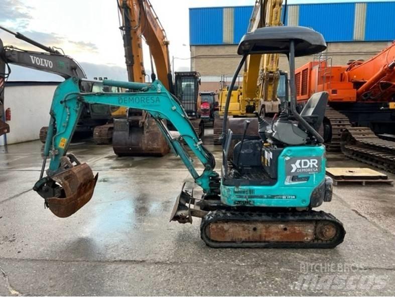 Kobelco SK 17 SR ミニ油圧ショベル 7t以下（ミニユンボ・ミニディガー）