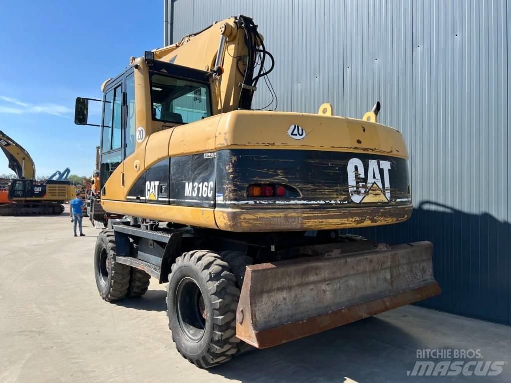 CAT M316C ホイール式油圧ショベル（パワーショベル・ユンボ・バックホー）
