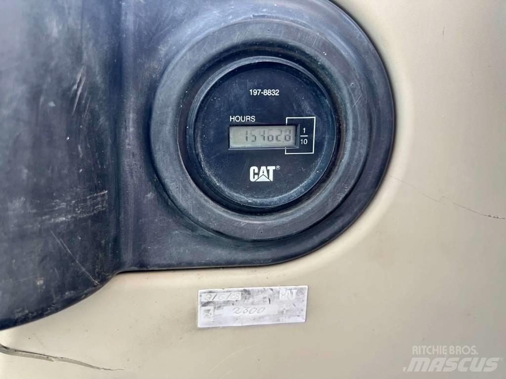 CAT M316C ホイール式油圧ショベル（パワーショベル・ユンボ・バックホー）
