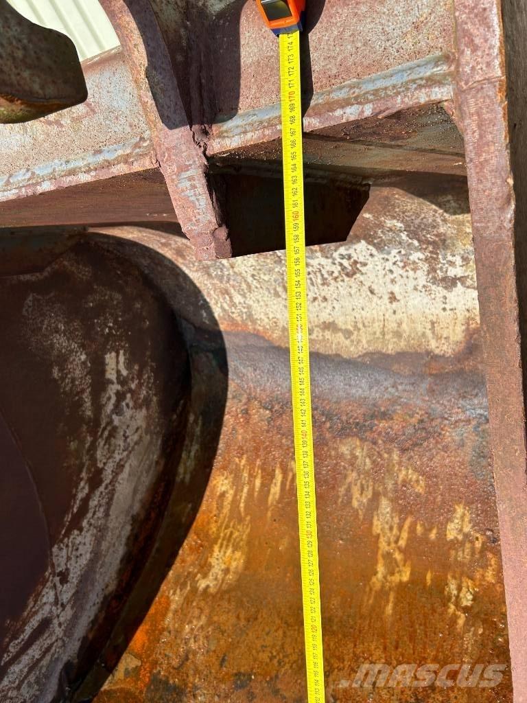  Bak CW 45 130  m バケット