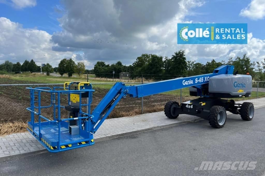 Genie S 45 XC | 2023 ブームリフト　直伸型
