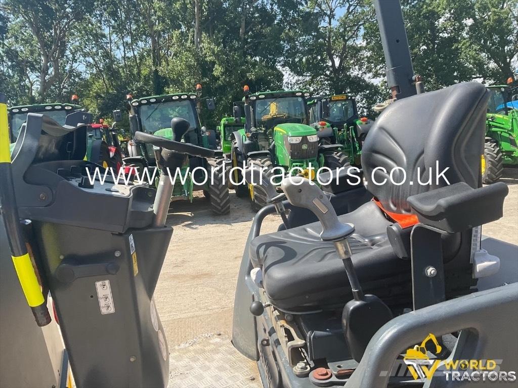 Bomag BW 138 AD-5 タンデムローラ
