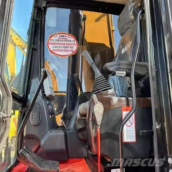 Sany SY 215 C 大型油圧ショベル12t以上（パワーショベル・ユンボ）