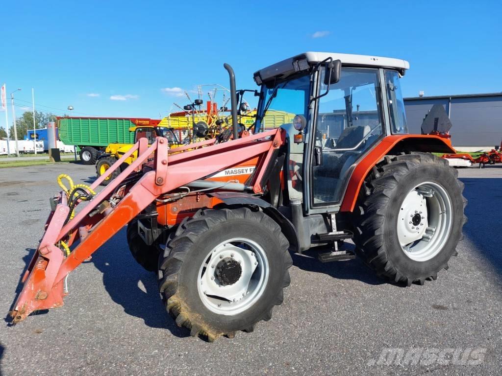 Massey Ferguson 4245 トラクター