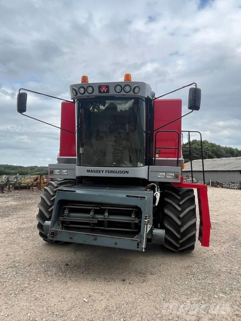 Massey Ferguson 7274 コンバイン