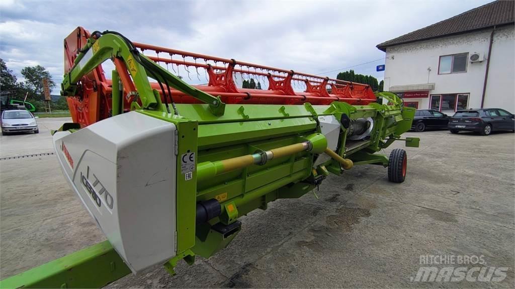 CLAAS CERIO 770 ハーベスタヘッド
