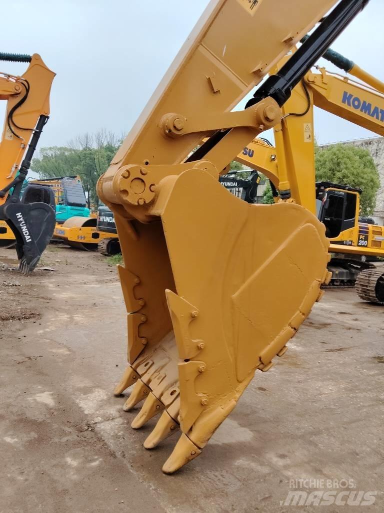 CAT 330 D 大型油圧ショベル12t以上（パワーショベル・ユンボ）