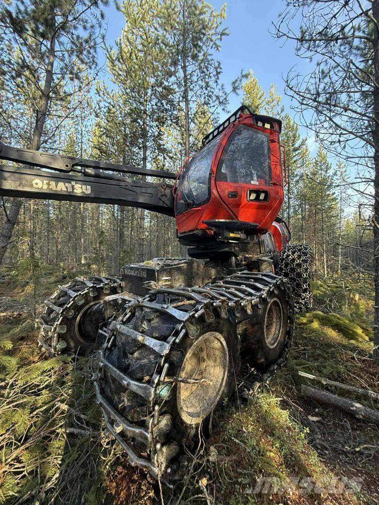 Komatsu 901 ハーベスター