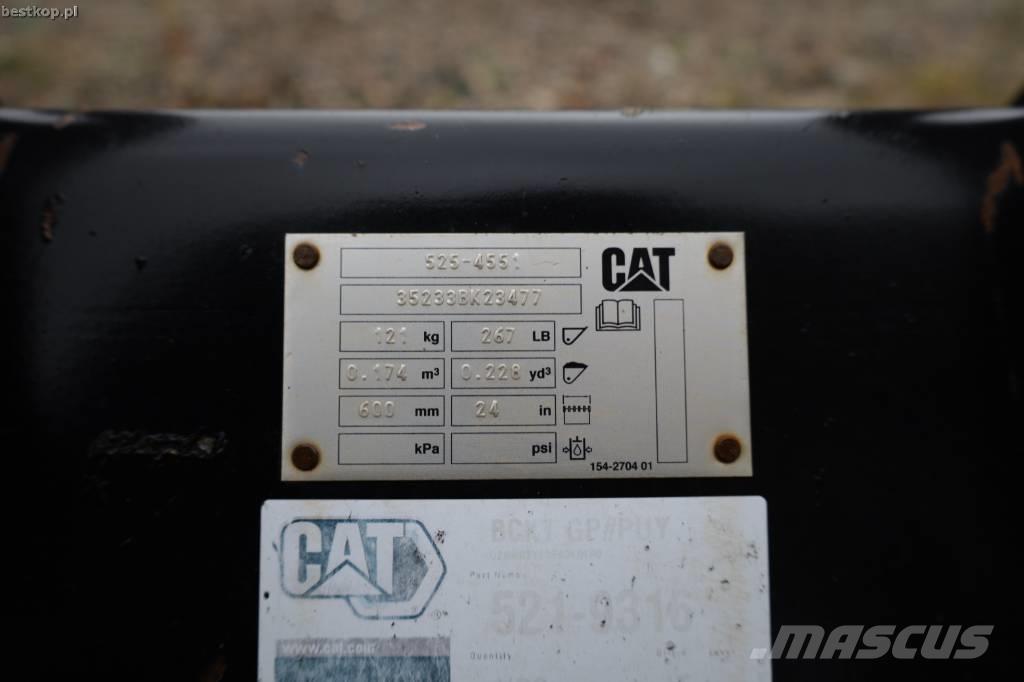 CAT 305 CR ミニ油圧ショベル 7t以下（ミニユンボ・ミニディガー）