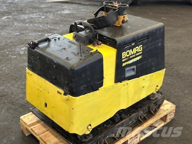 Bomag BPH80/65 ソイルコンパクター