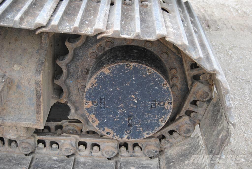 Volvo EC 140 EL 大型油圧ショベル12t以上（パワーショベル・ユンボ）