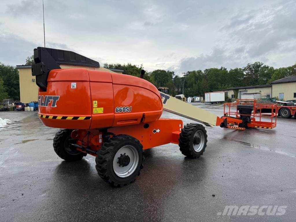 JLG 660 SJ ブームリフト　屈伸型