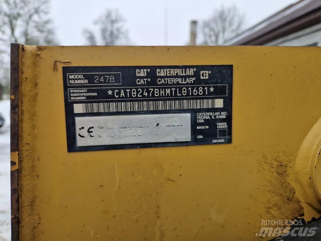 CAT 247 B クローラーローダー
