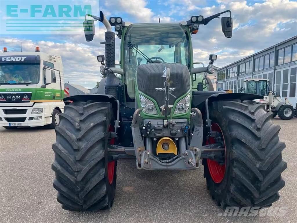 Fendt Vario 718 トラクター