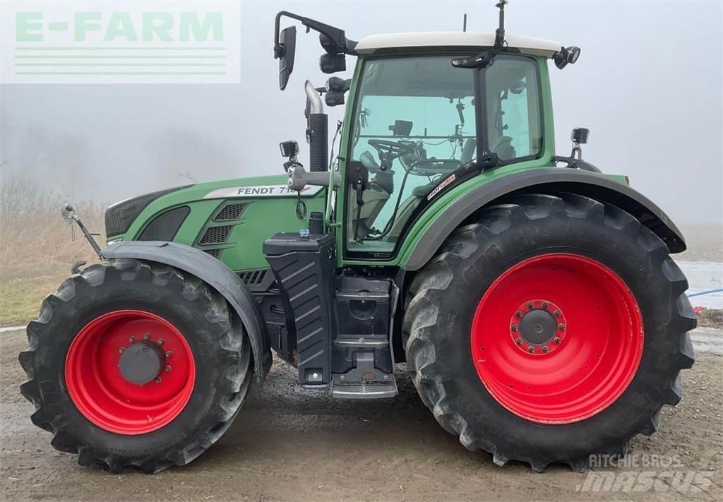 Fendt Vario 718 トラクター