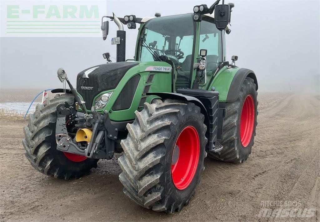Fendt Vario 718 トラクター