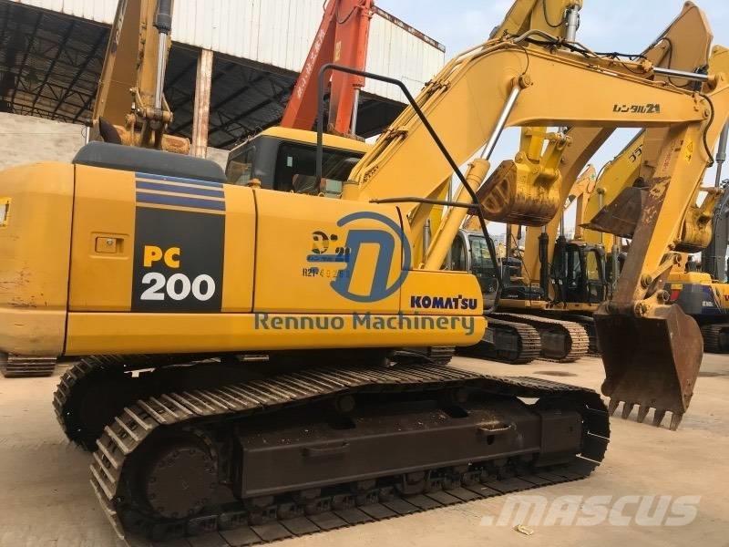 Komatsu PC200-7 大型油圧ショベル12t以上（パワーショベル・ユンボ）