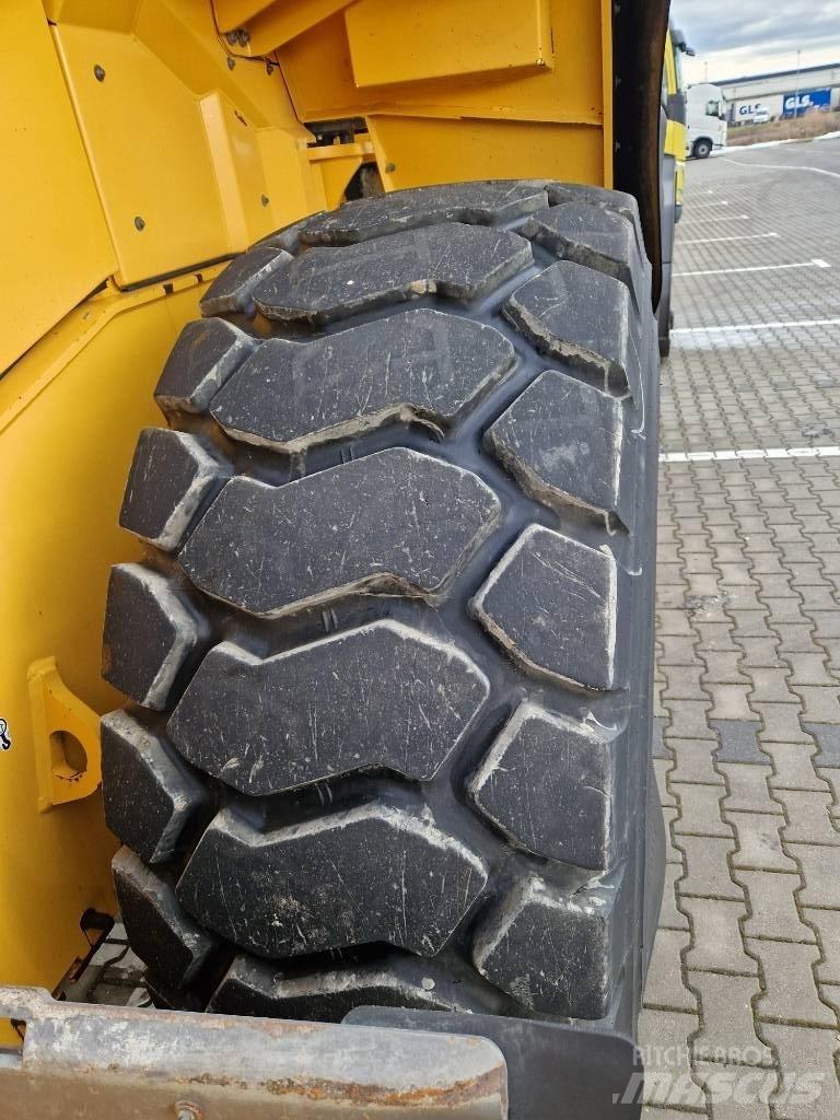 Volvo L 180 H ホイールローダー・タイヤショベル