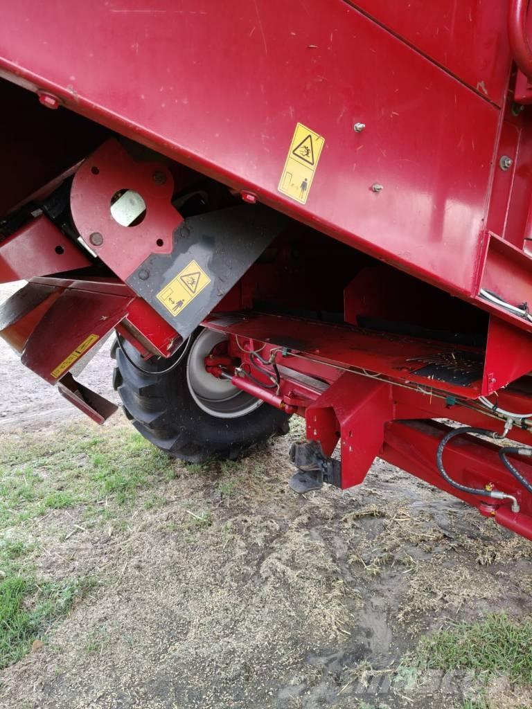 Case IH CF 80 コンバイン