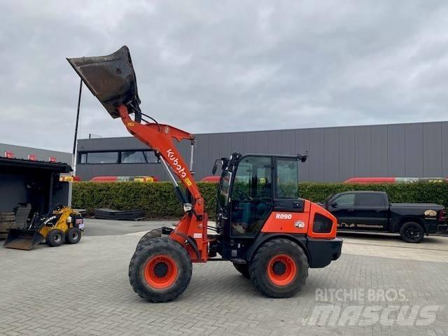 Kubota R 090 ホイールローダー・タイヤショベル