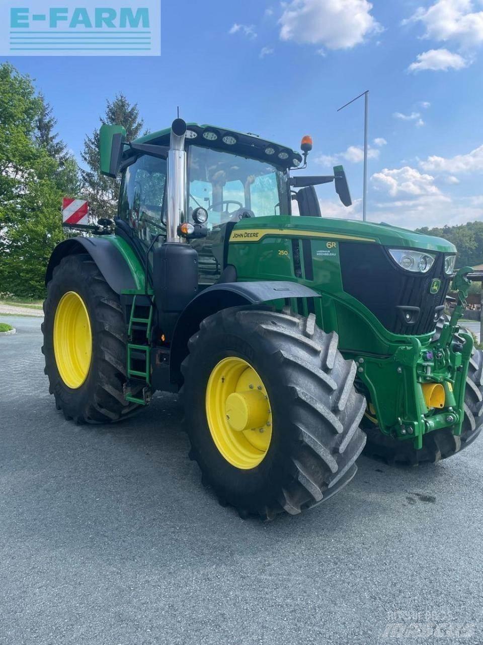 John Deere 6r250 トラクター