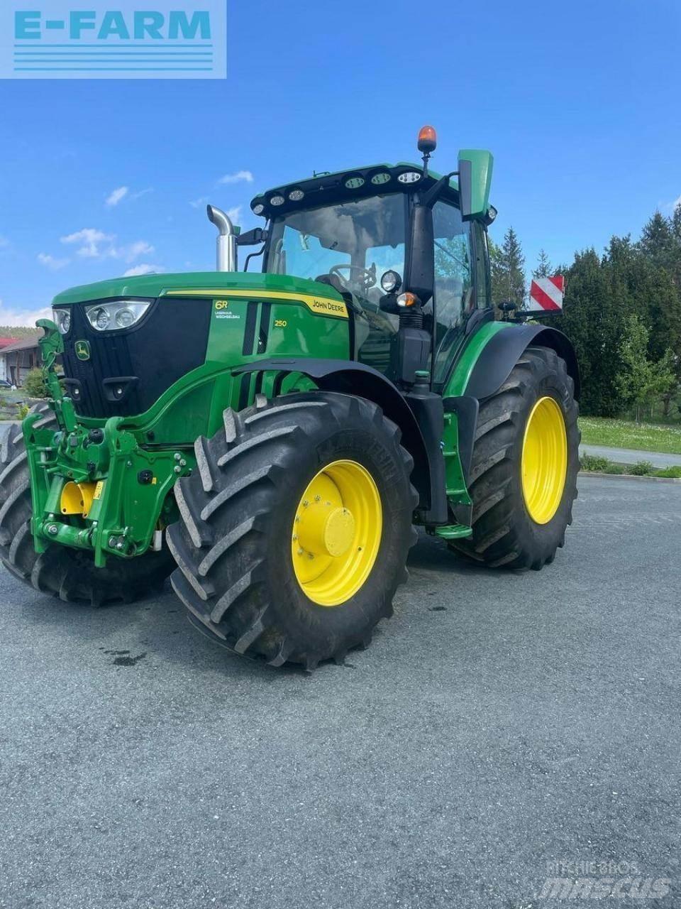 John Deere 6r250 トラクター