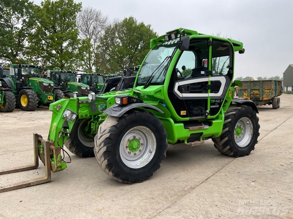 Merlo TF 42.7 農業用テレハンドラー