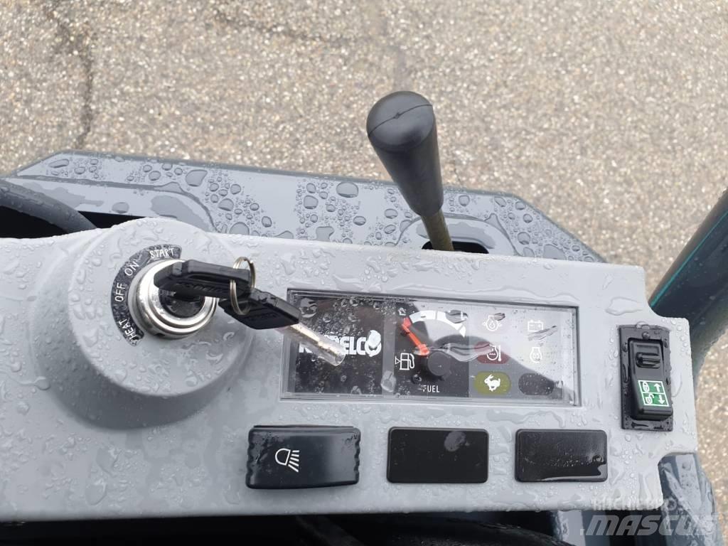 Kobelco SK 17 SR-3E ミニ油圧ショベル 7t以下（ミニユンボ・ミニディガー）