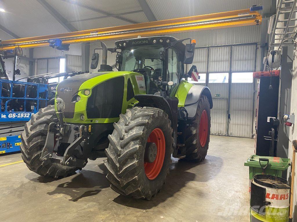 CLAAS Axion 930 トラクター