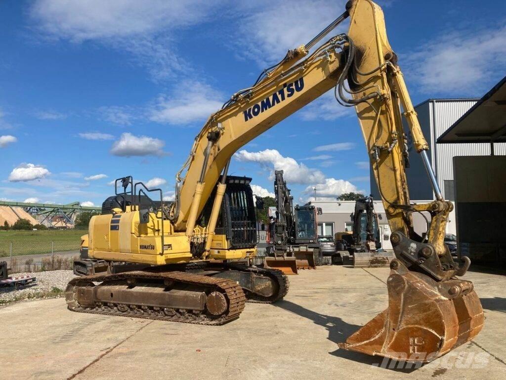 Komatsu PC210LC-11 大型油圧ショベル12t以上（パワーショベル・ユンボ）