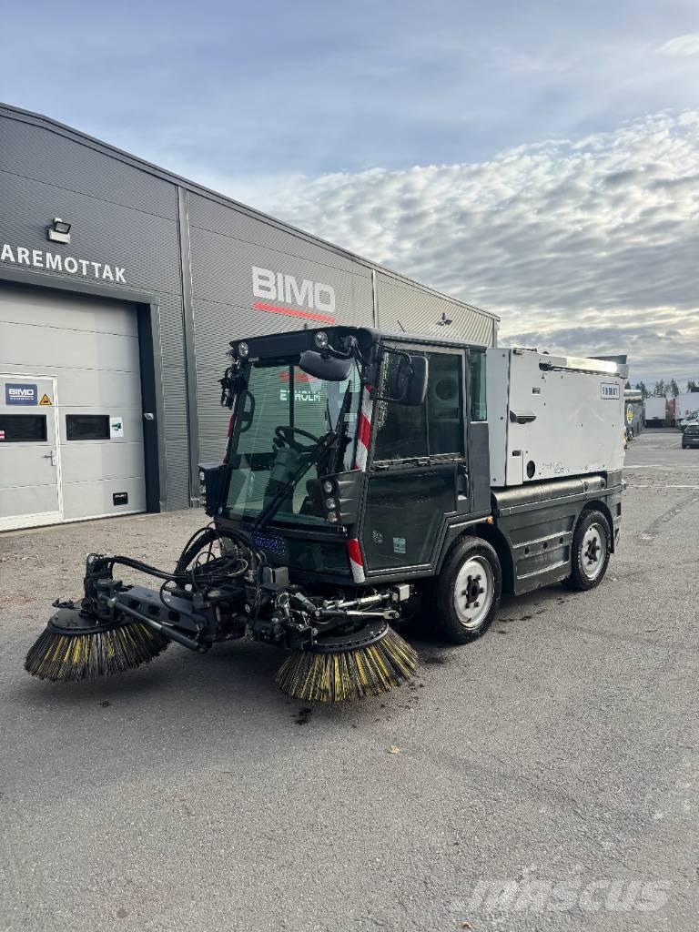 Schmidt Swingo 200 路面清掃機
