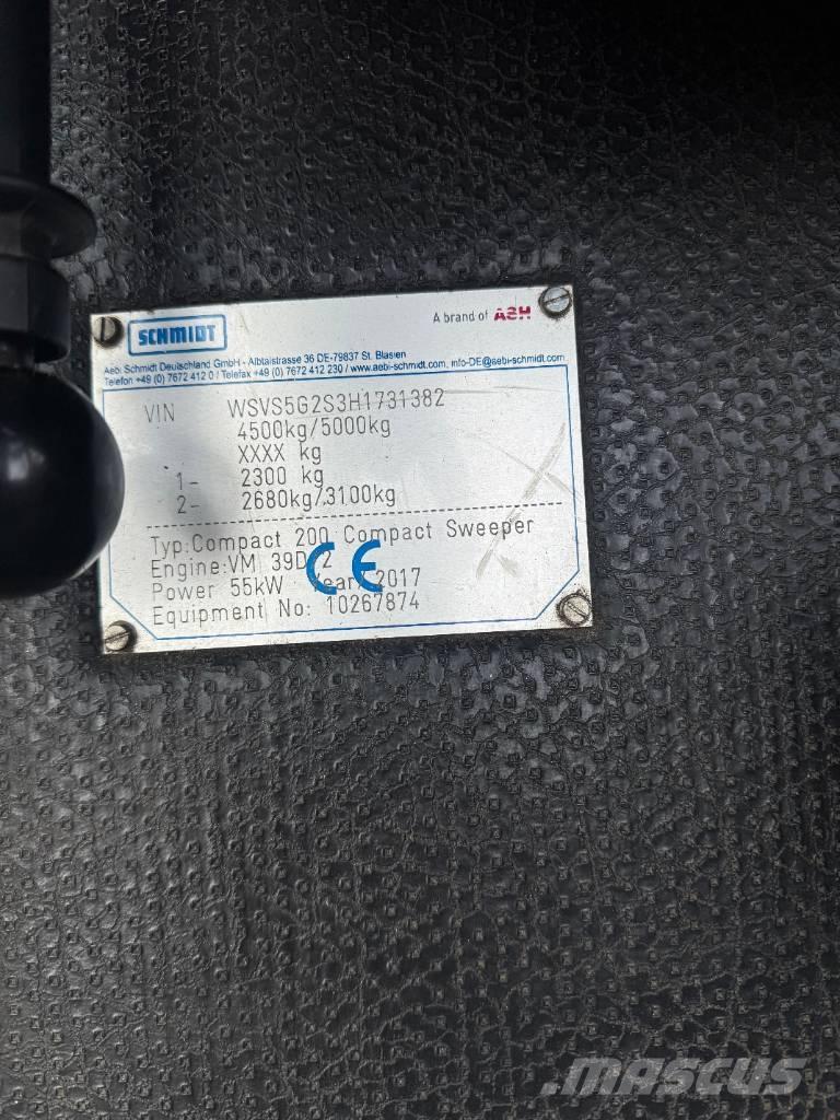 Schmidt Swingo 200 路面清掃機