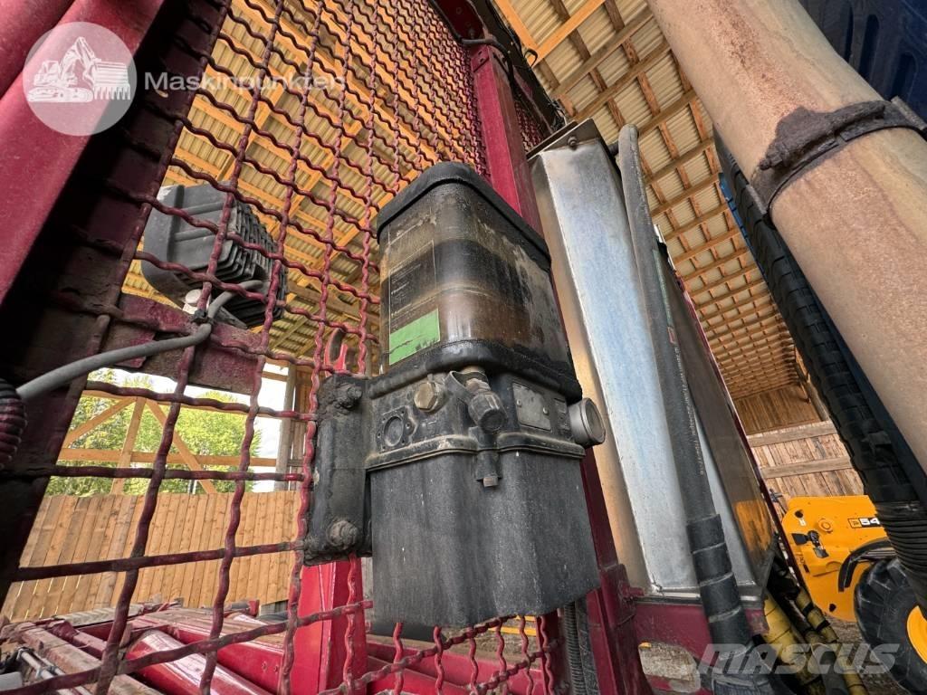 Volvo FH 16 550 アームロール