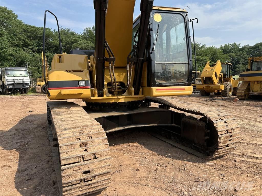 CAT 330 B L 大型油圧ショベル12t以上（パワーショベル・ユンボ）