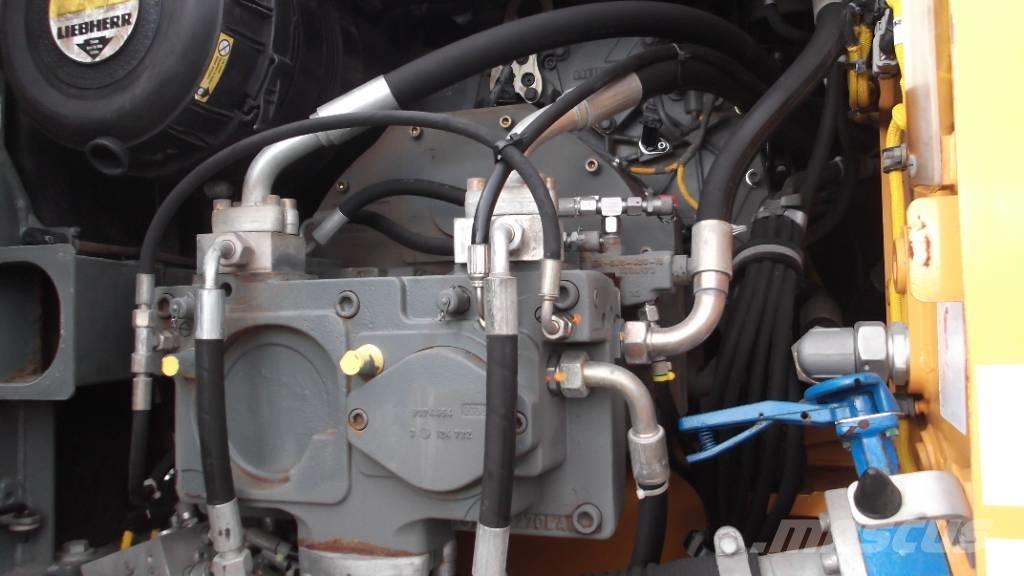 Liebherr R 906 LC 大型油圧ショベル12t以上（パワーショベル・ユンボ）