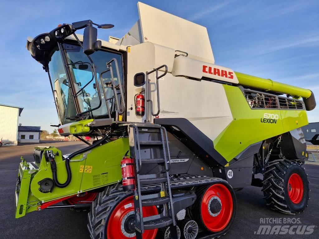 CLAAS LEXION  6700 TT コンバイン