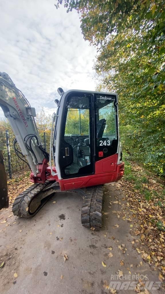 Takeuchi TB 240 ミニ油圧ショベル 7t以下（ミニユンボ・ミニディガー）