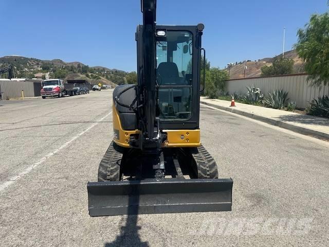 John Deere 35 G 大型油圧ショベル12t以上（パワーショベル・ユンボ）
