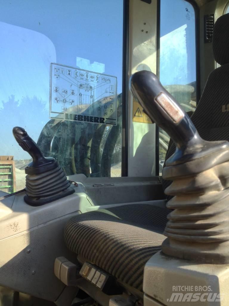 Liebherr R 974 B HD 大型油圧ショベル12t以上（パワーショベル・ユンボ）