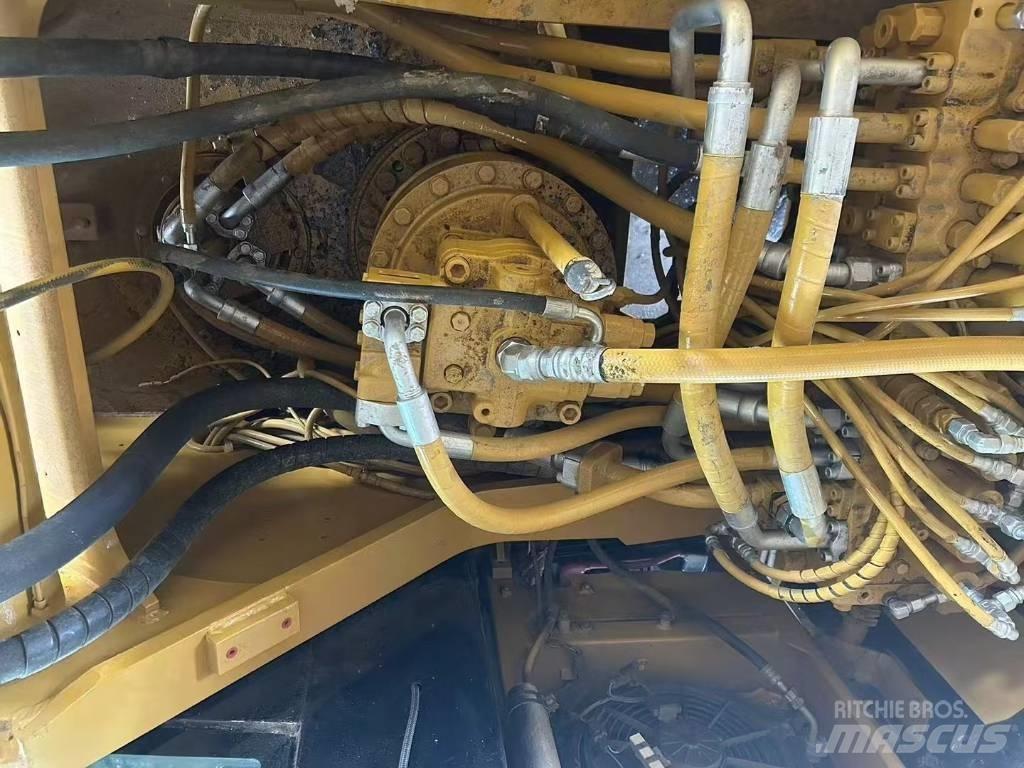 CAT 329 D L 大型油圧ショベル12t以上（パワーショベル・ユンボ）
