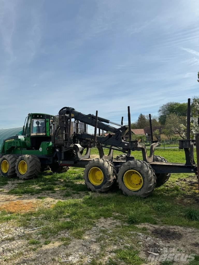 John Deere 1510G フォワーダー