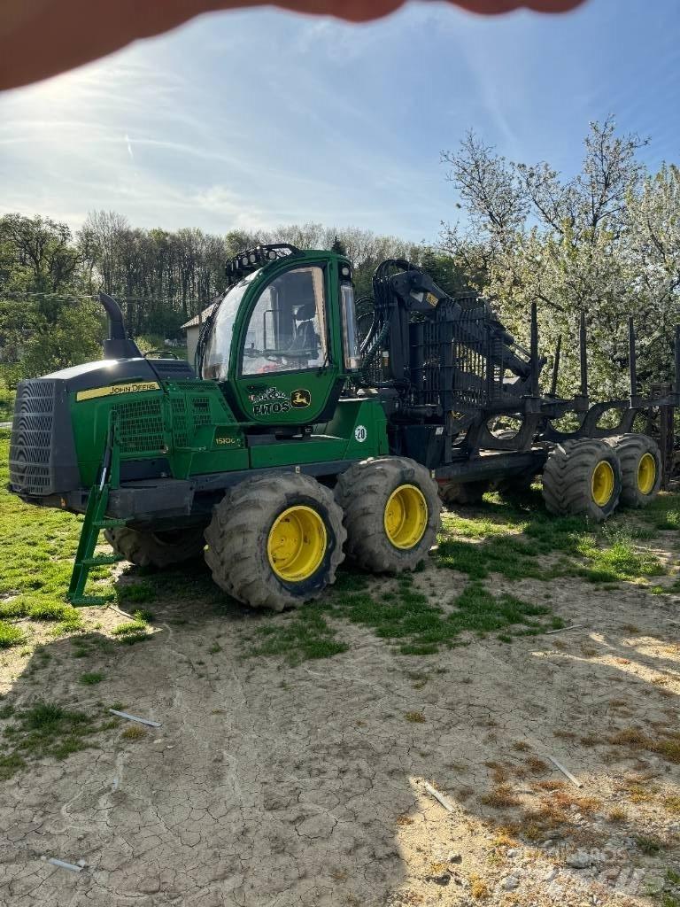 John Deere 1510G フォワーダー