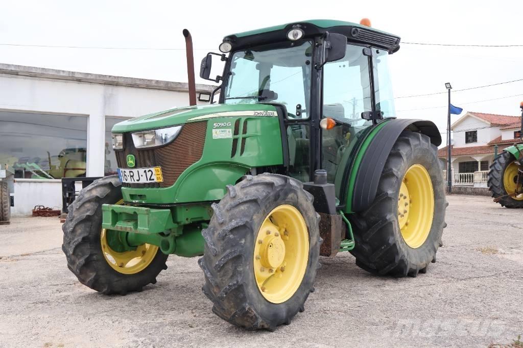 John Deere 5090 G トラクター